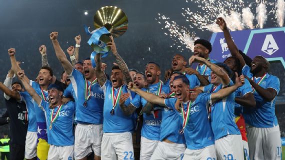 Menang di Lap Terakhir, Napoli Raih Scudetto