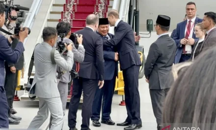 Prabowo dan Jalan Tengah Ekonomi: Antara Pasar Bebas dan Negara Kuat