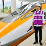 Jokowi dan whoosh