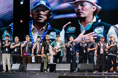 Iwan Fals Persembahkan Lagu Khusus untuk 100 Tahun Gontor