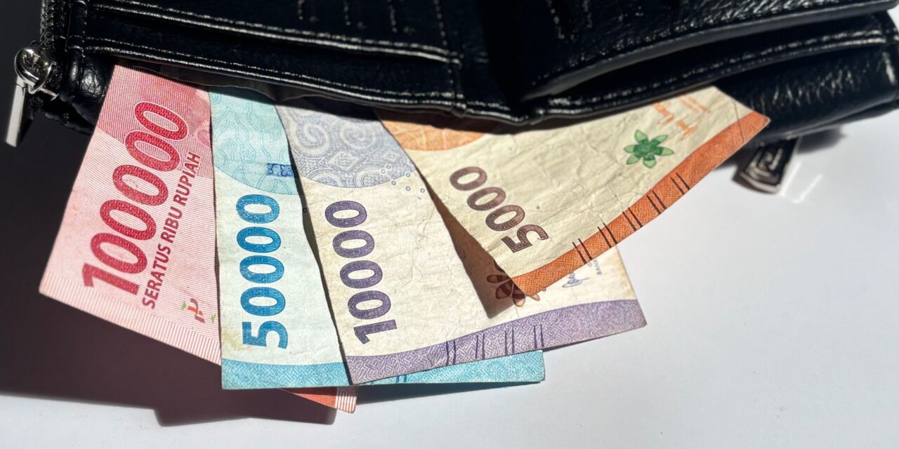 Rupiah Melemah, Ini Dampaknya Terhadap Ekonomi